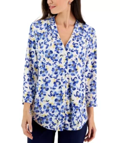Charter Club Women's Floral Printed V-Neck Top, Created For Macy's 8 Charter Club Women's Floral Printed V-Neck Top, Created For Macy's -CeCe cloth-shop 22354166 fpx