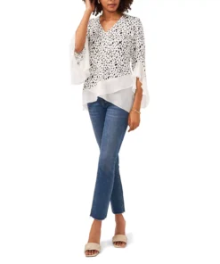 Vince Camuto Women's Flutter Sleeve V-Neck Animal Print Top -CeCe cloth-shop 23755988 fpx